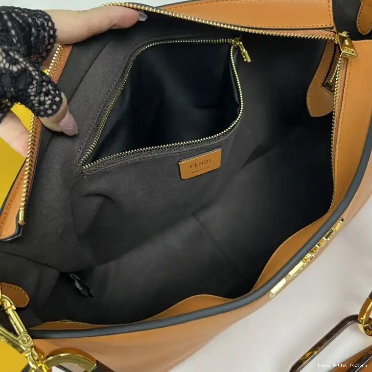 Affordable HOT Bag Leather O'Lock Calf In Brown Fendi Shoulder Zip 0406